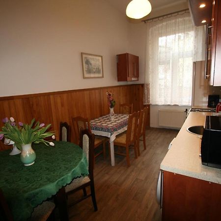 Apartment No. 16B Svahova 14 كارلوفي فاري المظهر الخارجي الصورة