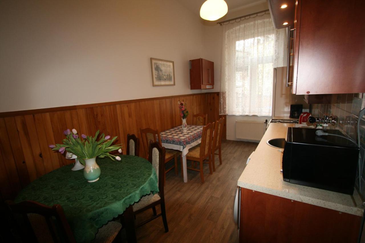 Apartment No. 16B Svahova 14 كارلوفي فاري المظهر الخارجي الصورة